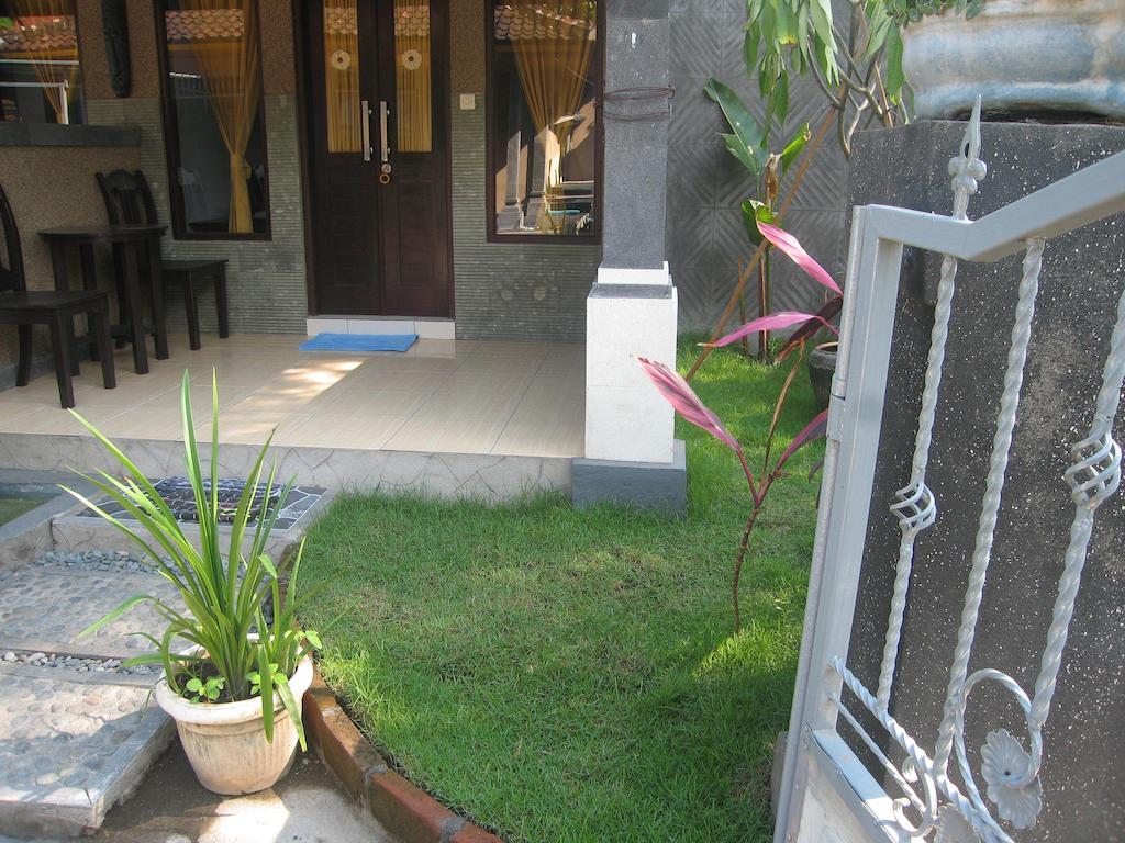 Bhakti Guest House Pemuteran Esterno foto